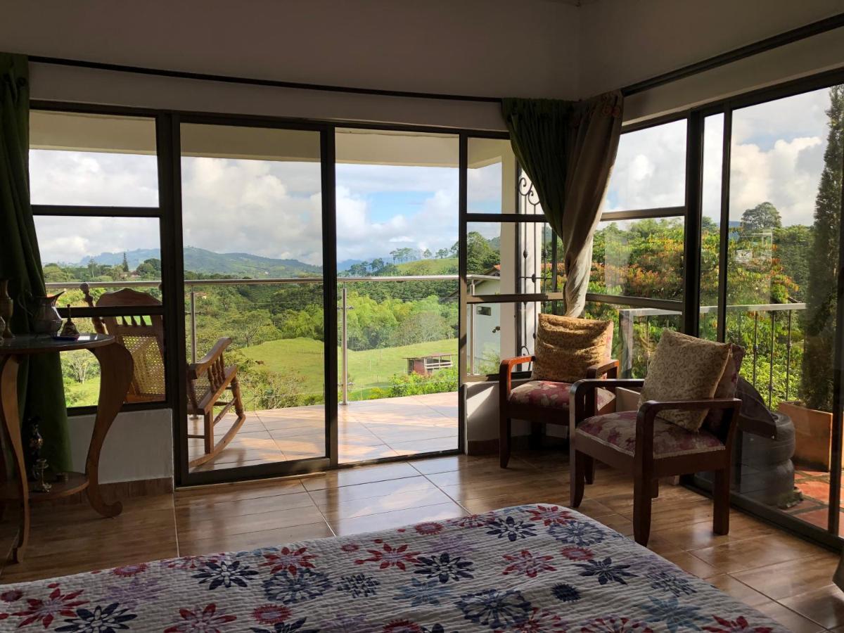 Вілла Finca Santa Martha Санта-Роса-де-Кабаль Екстер'єр фото